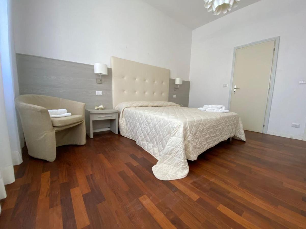 Villa Alda Suites & Rooms Cervia Exterior foto